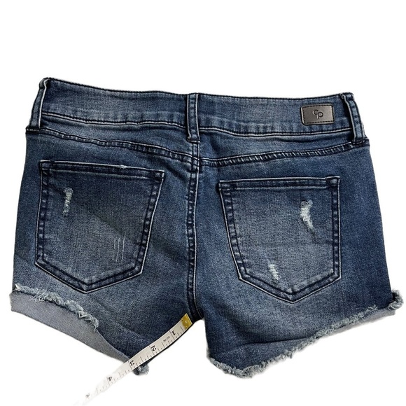 CELEBRITY PINK Juniors' Mid-Rise Roll-Cuff Basic Brixton Denim Shorts - 5/27 - Picture 9 of 10